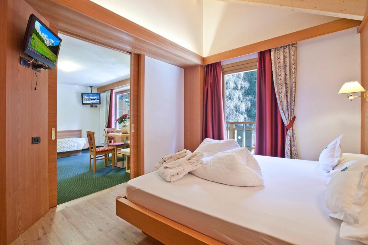 Berghotel Miramonti Tesero Cameră foto